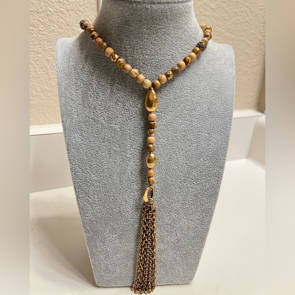 Lucky Brand Wood and brass bead Lariat necklace longer length. Beautiful!
